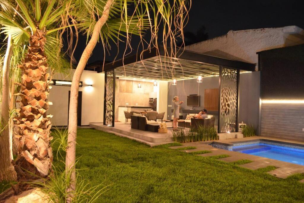 Casa Familiar Con Alberca Privada Climatizada Villa Guadalajara Buitenkant foto