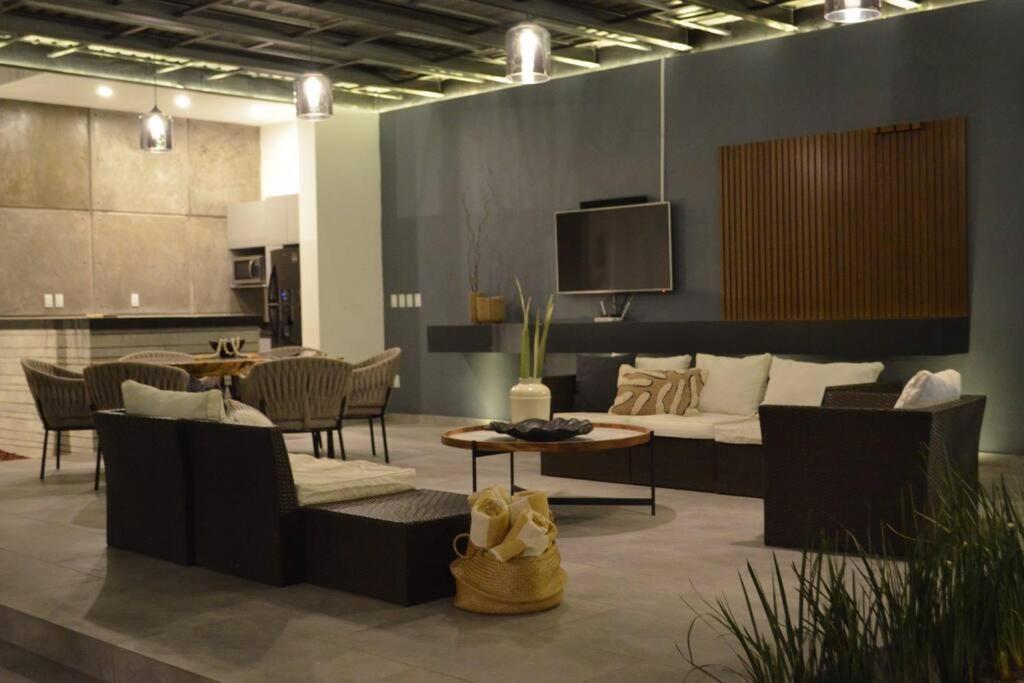 Casa Familiar Con Alberca Privada Climatizada Villa Guadalajara Buitenkant foto